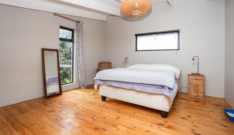 To Let 3 Bedroom Property for Rent in Middedorp Western Cape